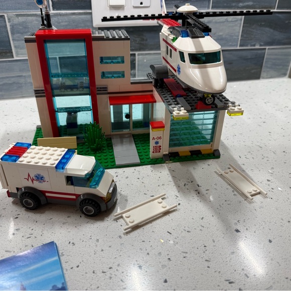 Building Block Emergency Rescue Set - Picture 10 of 12